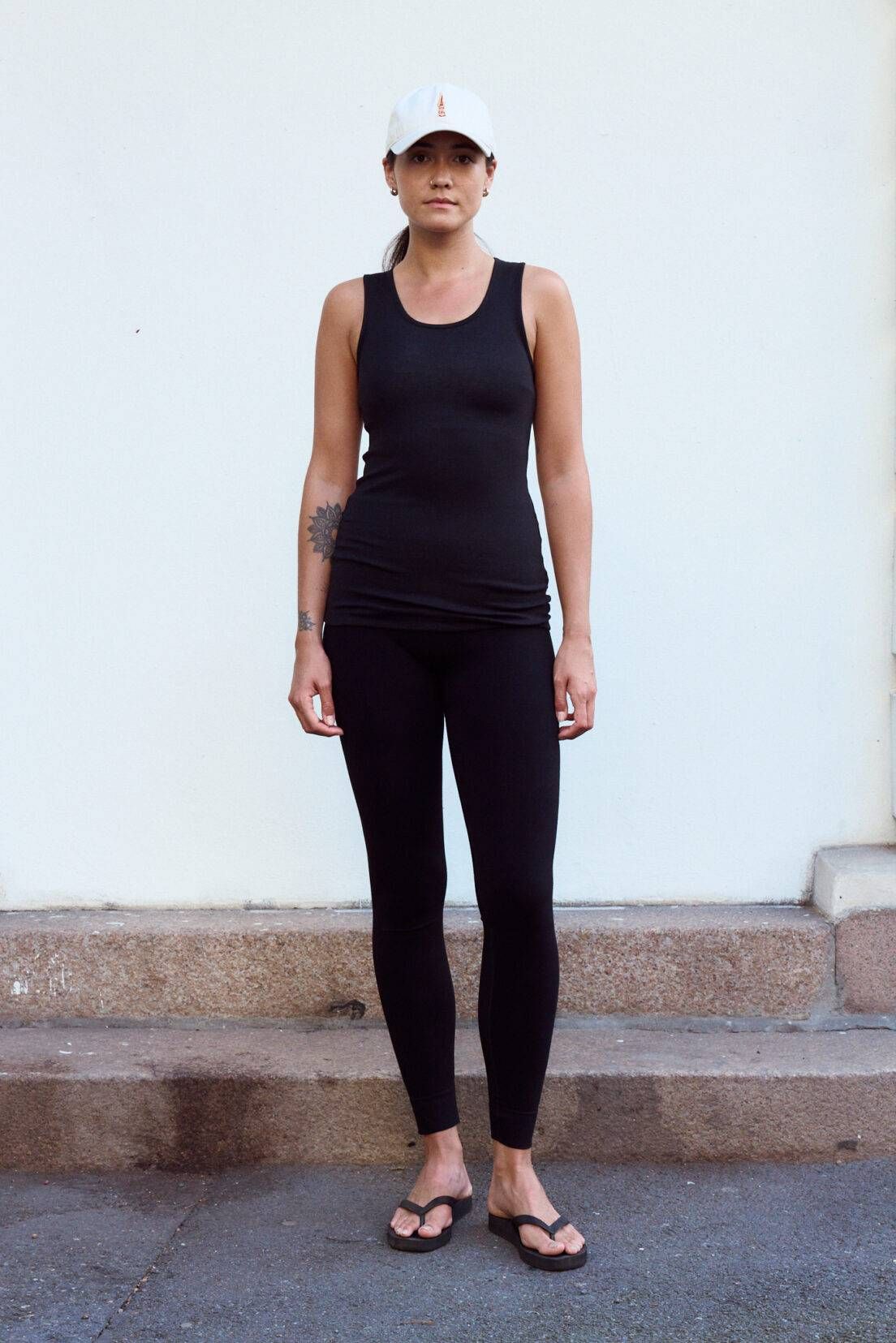 _E7A0032 Bamboo Tights Beautiful Black